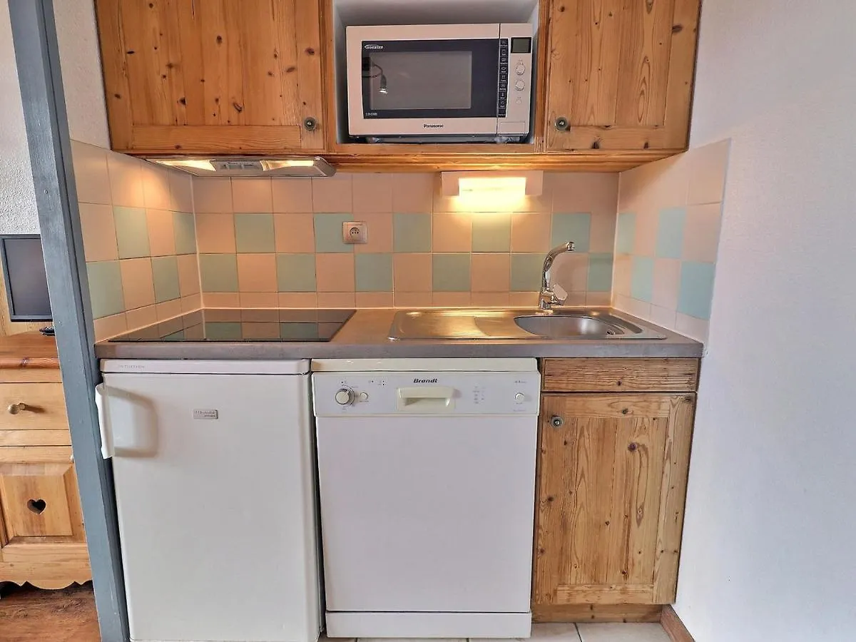 Appartement Skis Aux Pieds A La Tania - 2 Pieces, 31M², 4 Pers, Balcon, Proche Commerces - Fr-1-182A-17 Courchevel